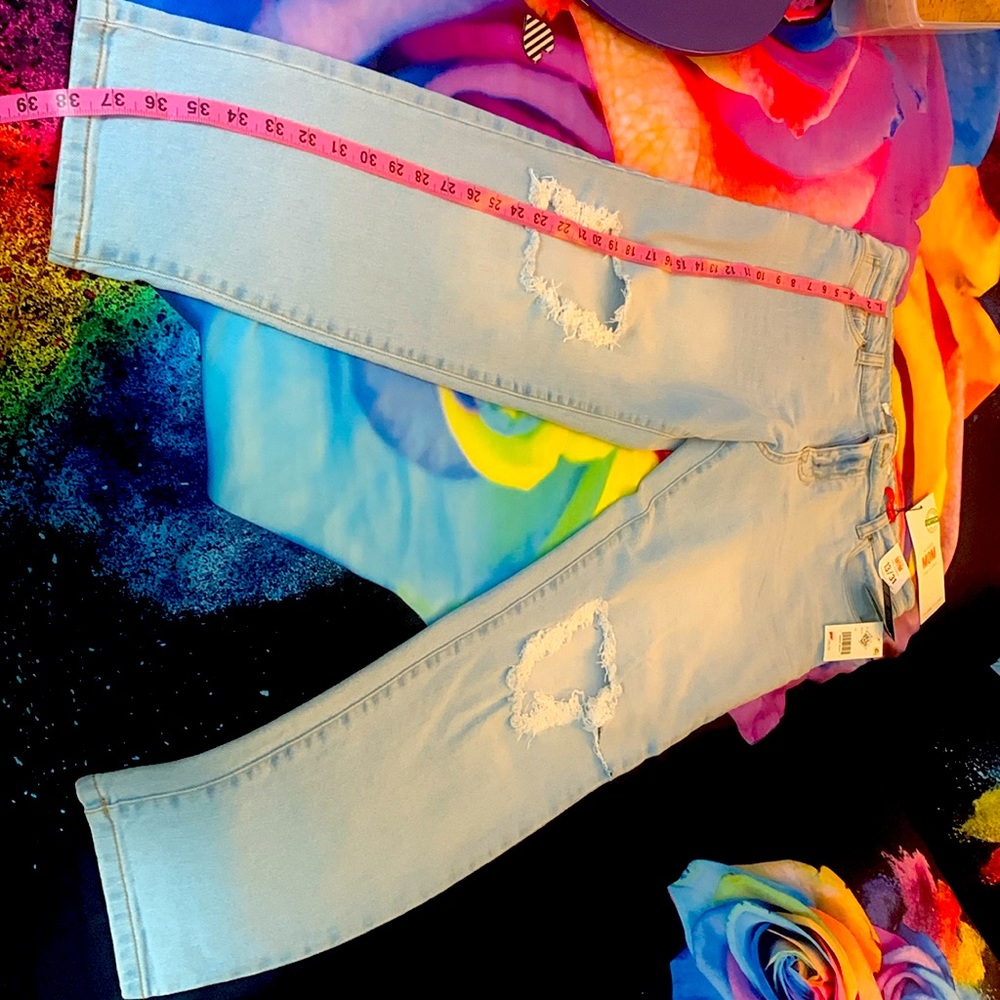 CELEBRITY PINK Sustainably sourced cotton  hi-rise THE ICONIC light denim jeans